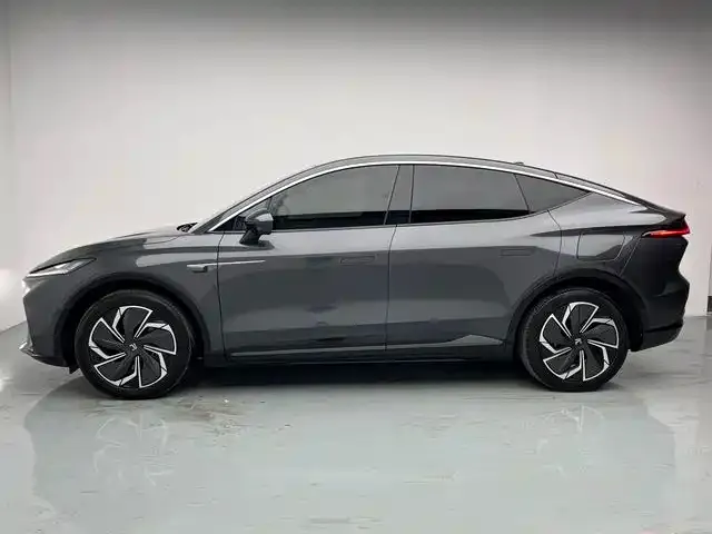 Roewe Feifan R7 — Фото автомобиля 3