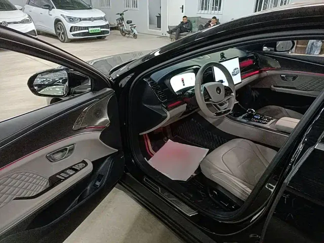 BYD Han — Фото автомобиля 15
