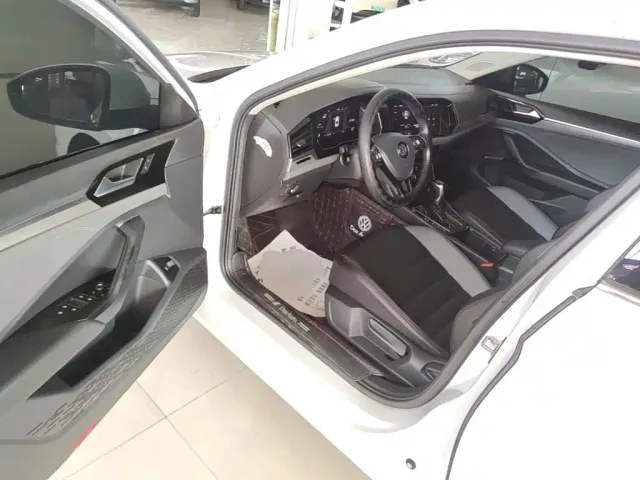 Volkswagen Sagitar — Фото автомобиля 11