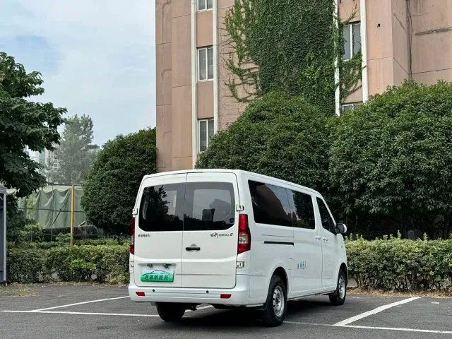 Changan Ruixing EM80 — Фото автомобиля 7