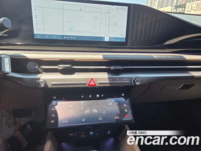Hyundai Grandeur Grandeur (GN7) 2.5 Бензин 2WD — Фото автомобиля 19