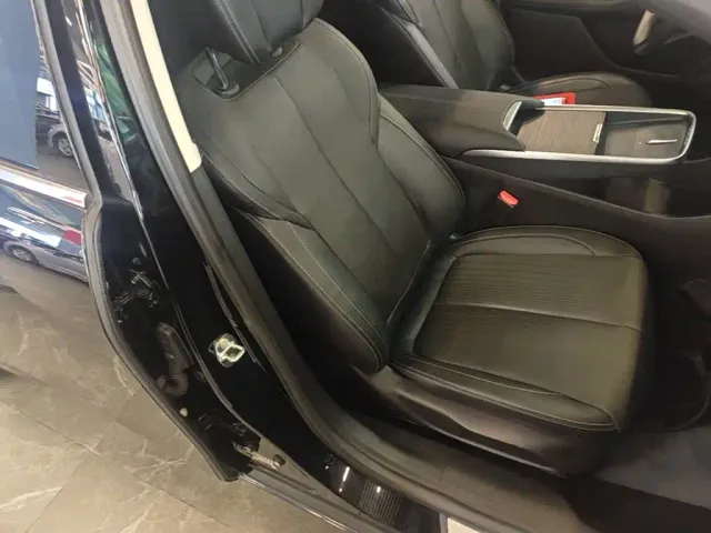 Buick LaCrosse — Фото автомобиля 24