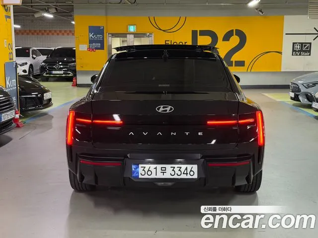 Hyundai Avante (CN8) — Фото автомобиля 4