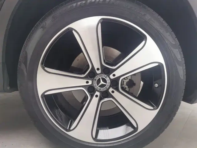 Mercedes-Benz GLC-Class — Фото автомобиля 12