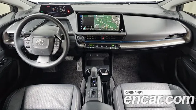 Toyota Prius — Фото автомобиля 6