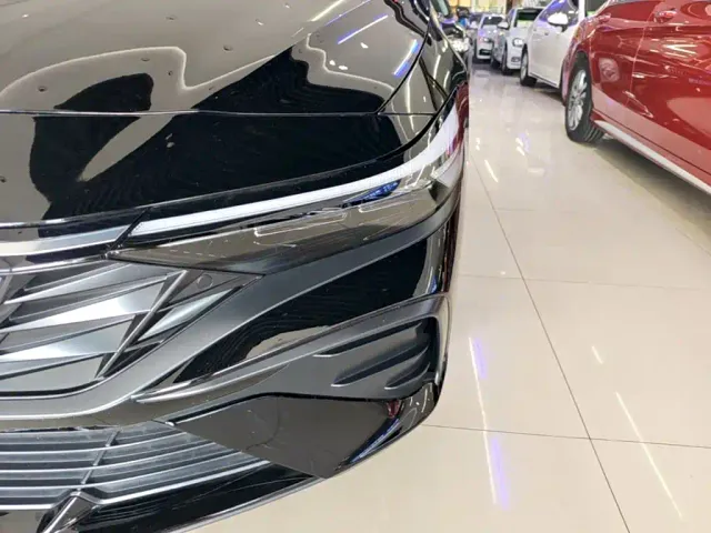 Hyundai Elantra — Фото автомобиля 23