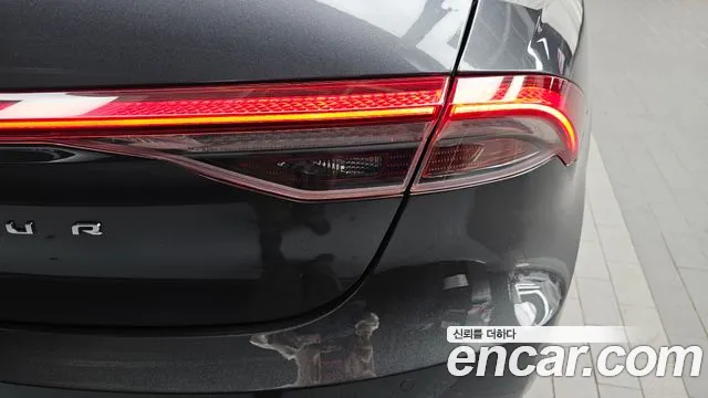 Hyundai Grandeur New — Фото автомобиля 8