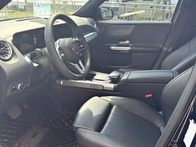 Mercedes-Benz GLB-Class — Фото автомобиля 5