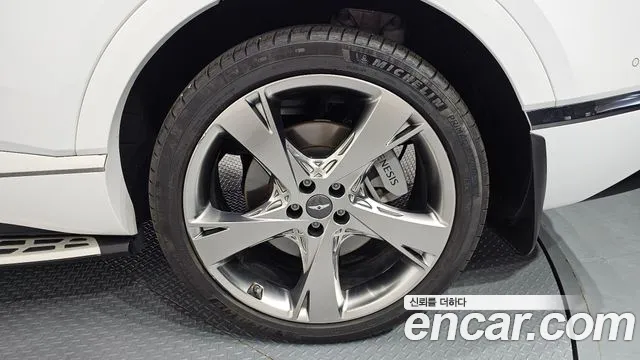 Genesis GV80 2.5T Бензин AWD — Фото автомобиля 18