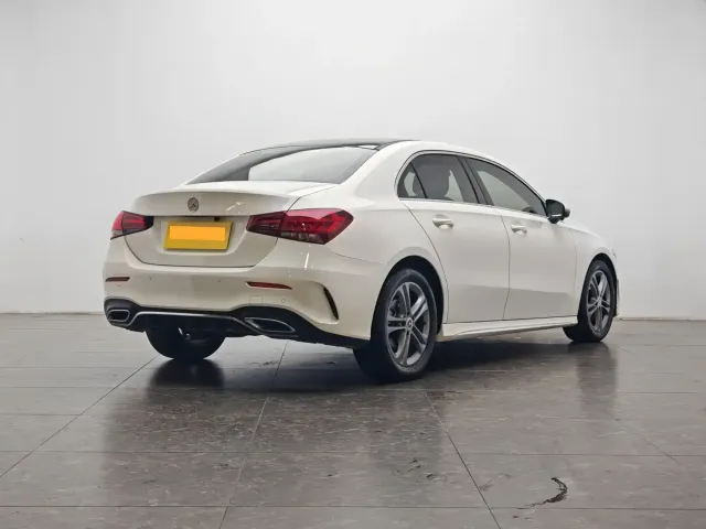 Mercedes-Benz A-Class — Фото автомобиля 3