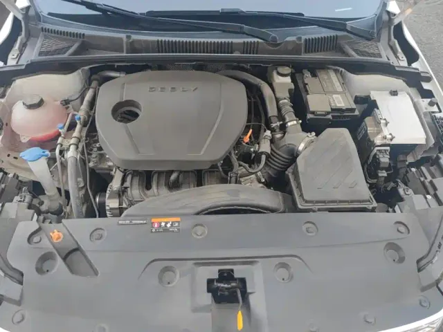 Geely Emgrand — Фото автомобиля 10