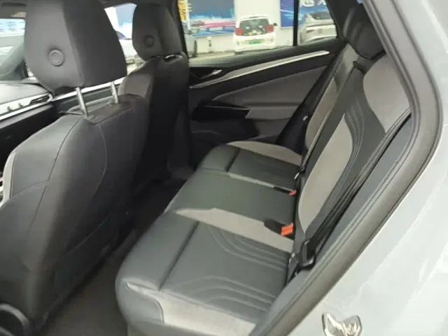 Volkswagen ID.4 Crozz — Фото автомобиля 16