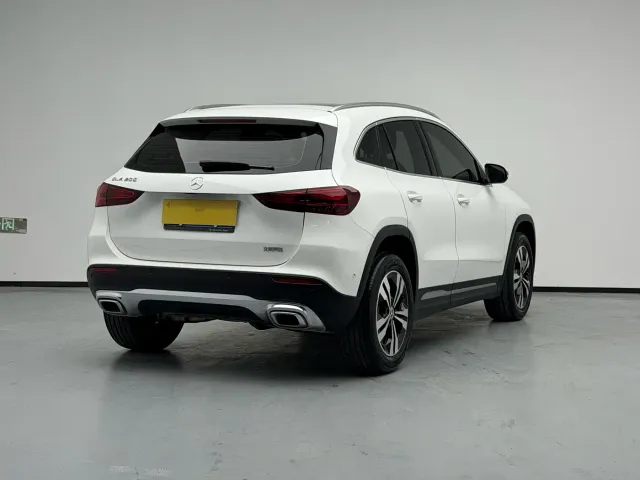 Mercedes-Benz GLA-Class — Фото автомобиля 4