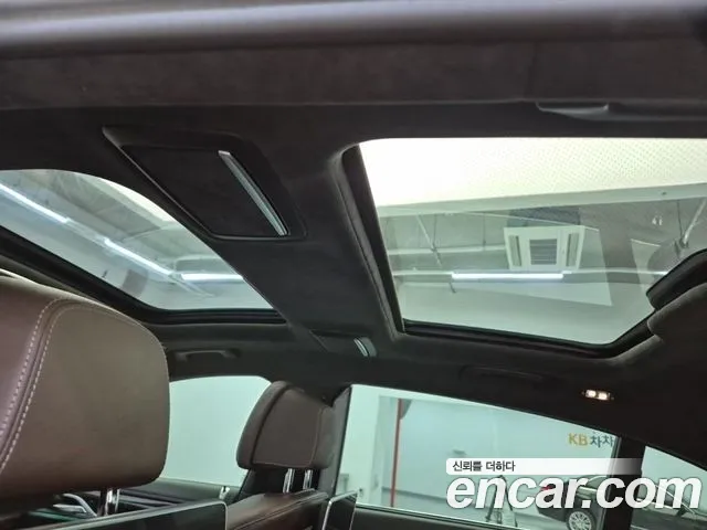 BMW 7 Series G11 — Фото автомобиля 13