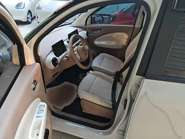 Wuling Hongguang Mini EV — Фото автомобиля 14