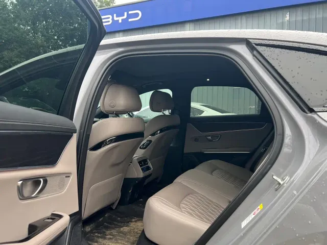 BYD Han — Фото автомобиля 5