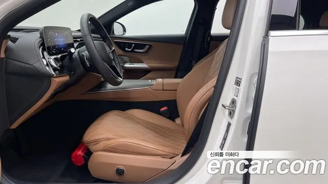 Mercedes-Benz E-Class — Фото автомобиля 10
