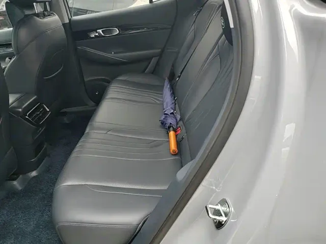 Geely Galaxy E5 — Фото автомобиля 16