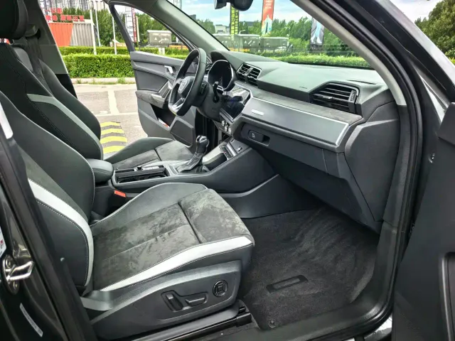 Audi Q3 — Фото автомобиля 15