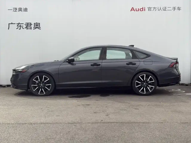 Honda Accord — Фото автомобиля 2