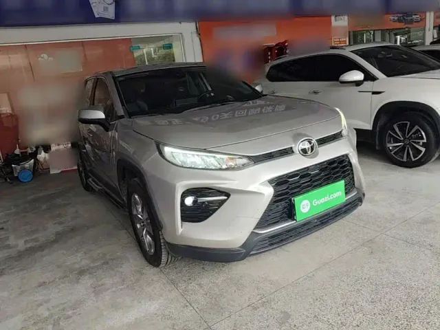 Toyota Wildlander — Фото автомобиля 3