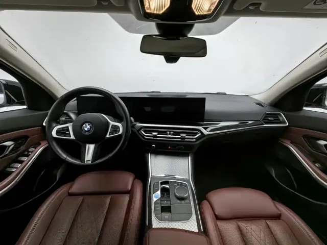 BMW BMW i3 2024 eDrive 40 L Shadow Night Package — Фото автомобиля 5