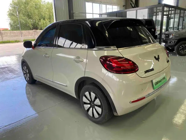 Wuling Bingo — Фото автомобиля 9