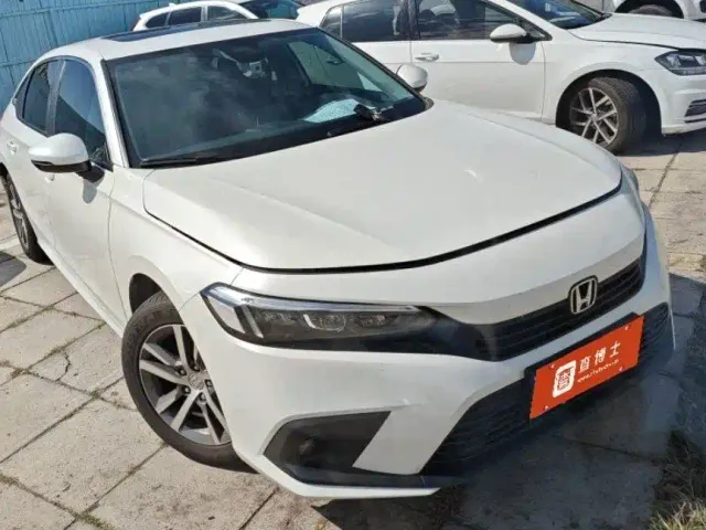 Honda Civic — Фото автомобиля 3