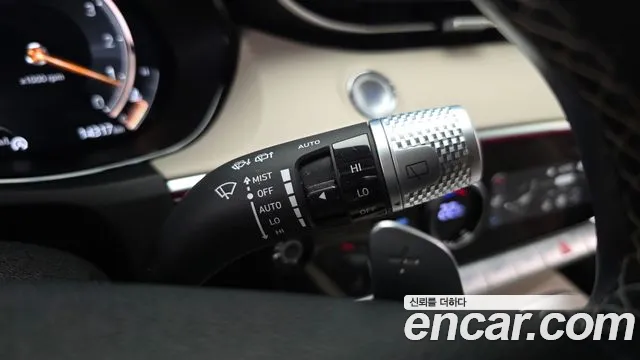 Genesis GV70 — Фото автомобиля 28