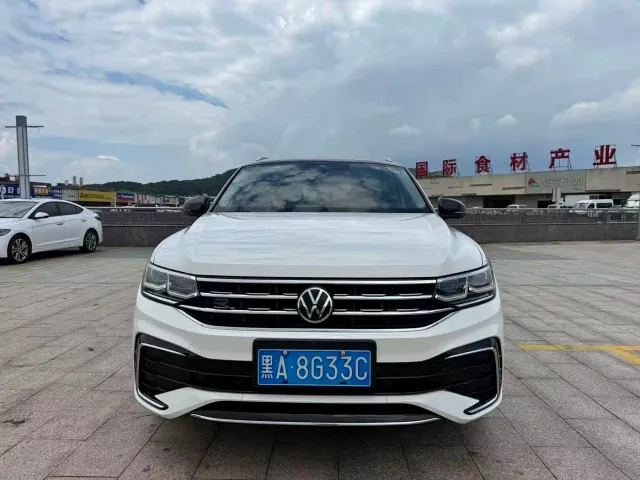 Volkswagen Tiguan X — Фото автомобиля 2