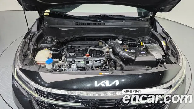 Kia Seltos Бензин 1.6 турбо 2WD — Фото автомобиля 6