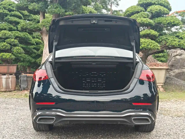Mercedes-Benz C-Class — Фото автомобиля 22