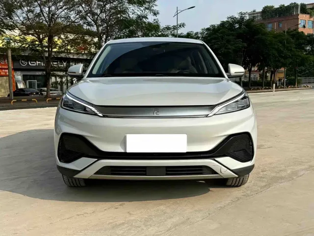 BYD Yuan PLUS — Фото автомобиля 2