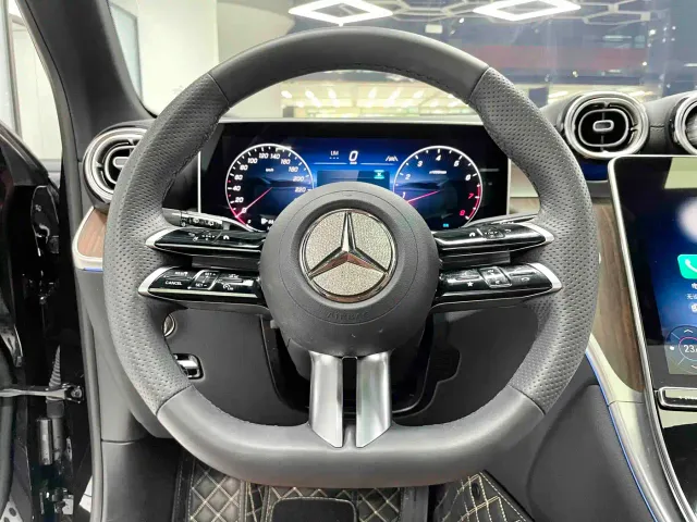 Mercedes-Benz GLC-Class — Фото автомобиля 14