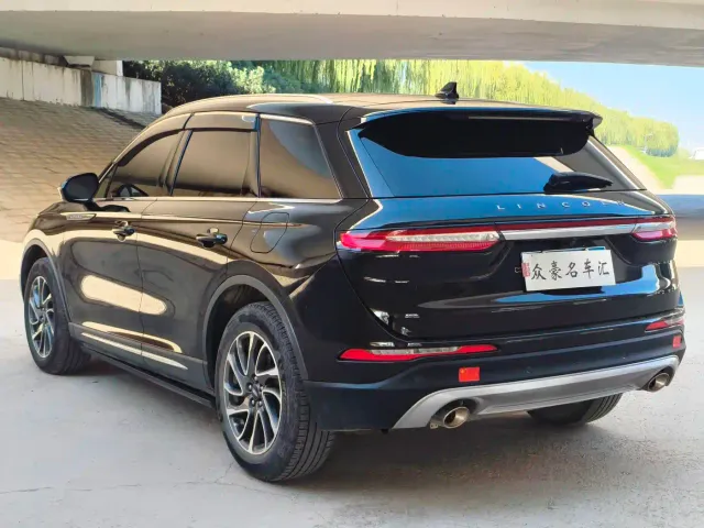 Lincoln Corsair — Фото автомобиля 19