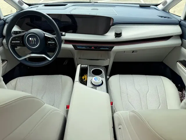 Buick Buick GL8 New Energy 2024 Land Honor Luxury Edition 6-Seater — Фото автомобиля 5
