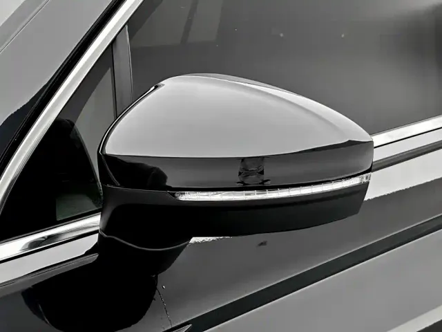 Volkswagen Tiguan L PHEV — Фото автомобиля 28