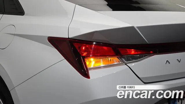 Hyundai AVANTE Avante (CN7) — Фото автомобиля 23