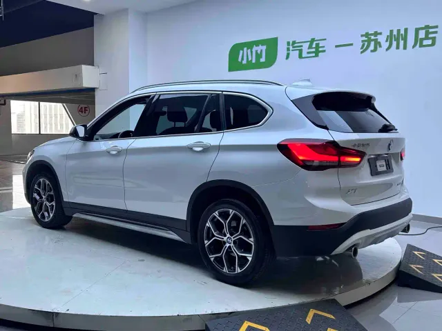 BMW X1 — Фото автомобиля 3