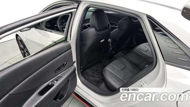 Hyundai AVANTE — Фото автомобиля 17