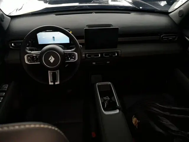 Baojun Yep Plus — Фото автомобиля 9