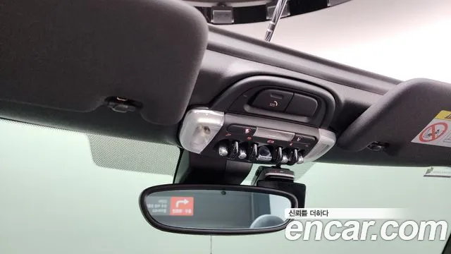 Mini Cooper Convertible — Фото автомобиля 17