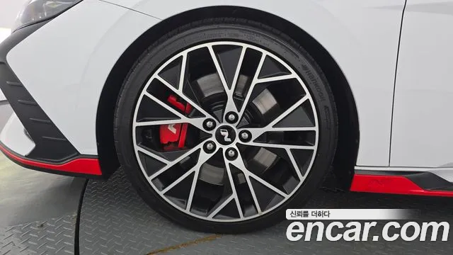 Hyundai Avante CN7 — Фото автомобиля 5
