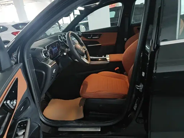Mercedes-Benz GLC-Class — Фото автомобиля 14