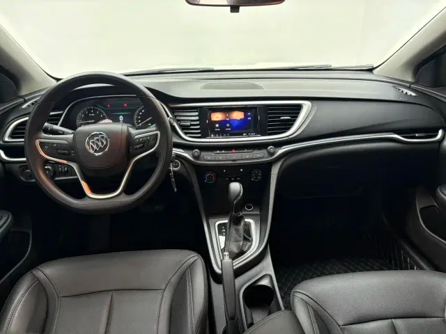 Buick Excelle — Фото автомобиля 9