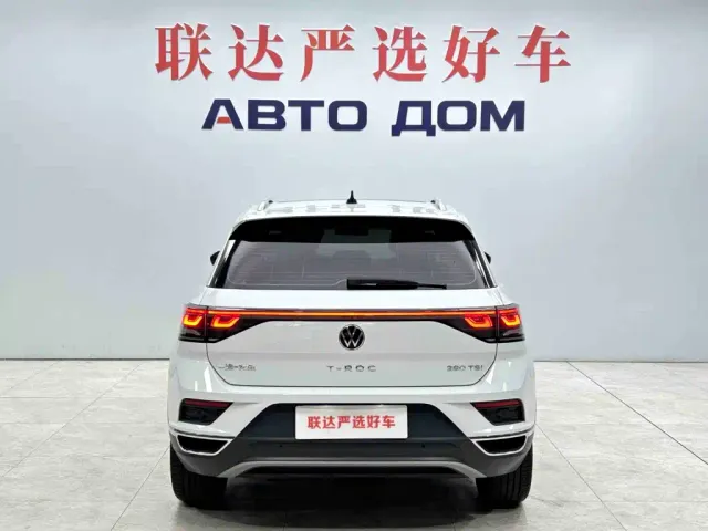 Volkswagen T-Roc — Фото автомобиля 5