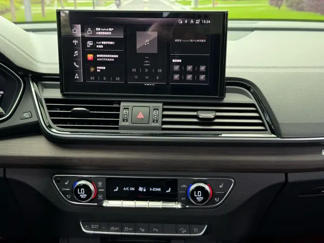 Audi Q5L — Фото автомобиля 16