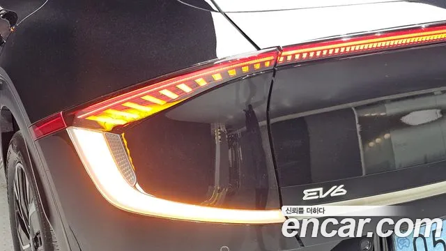 Kia EV6 — Фото автомобиля 7
