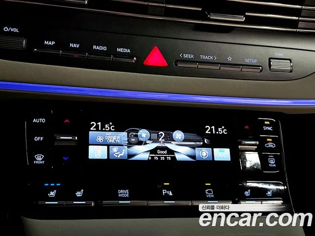 Hyundai Grandeur (New) Hybrid — Фото автомобиля 17