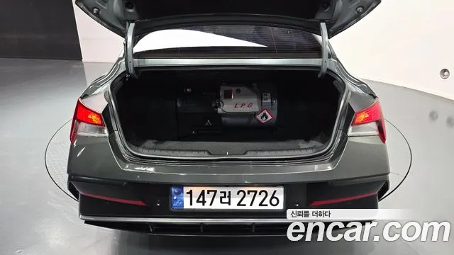 Hyundai Avante — Фото автомобиля 20